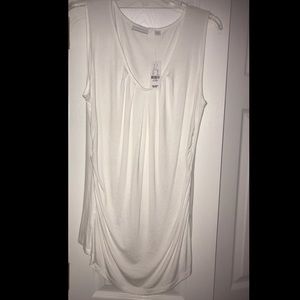 NWT 🏷 White Sleeveless